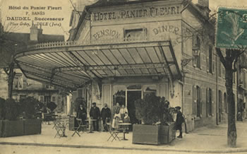 <img src="../../../../images/Boeuf-Panier-Fleuri.jpg" width="350" height="218" />